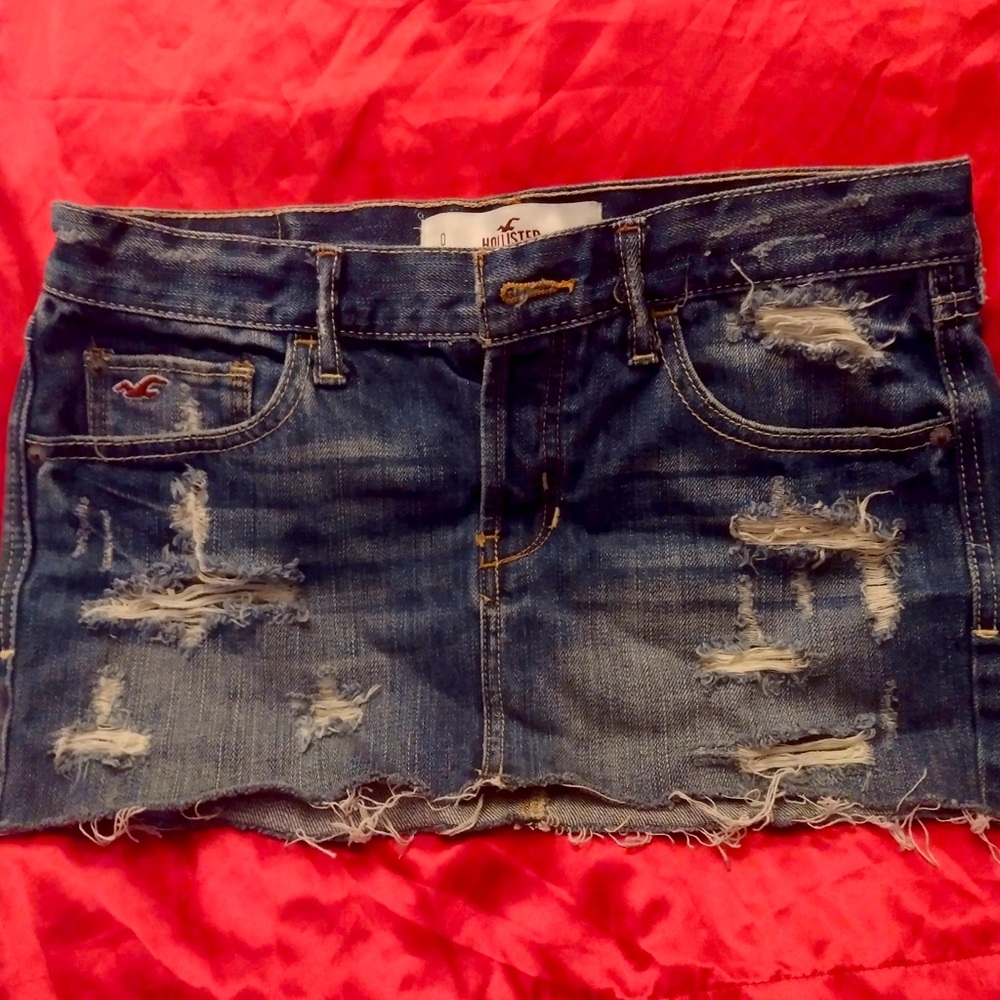 Like new hollister skirt